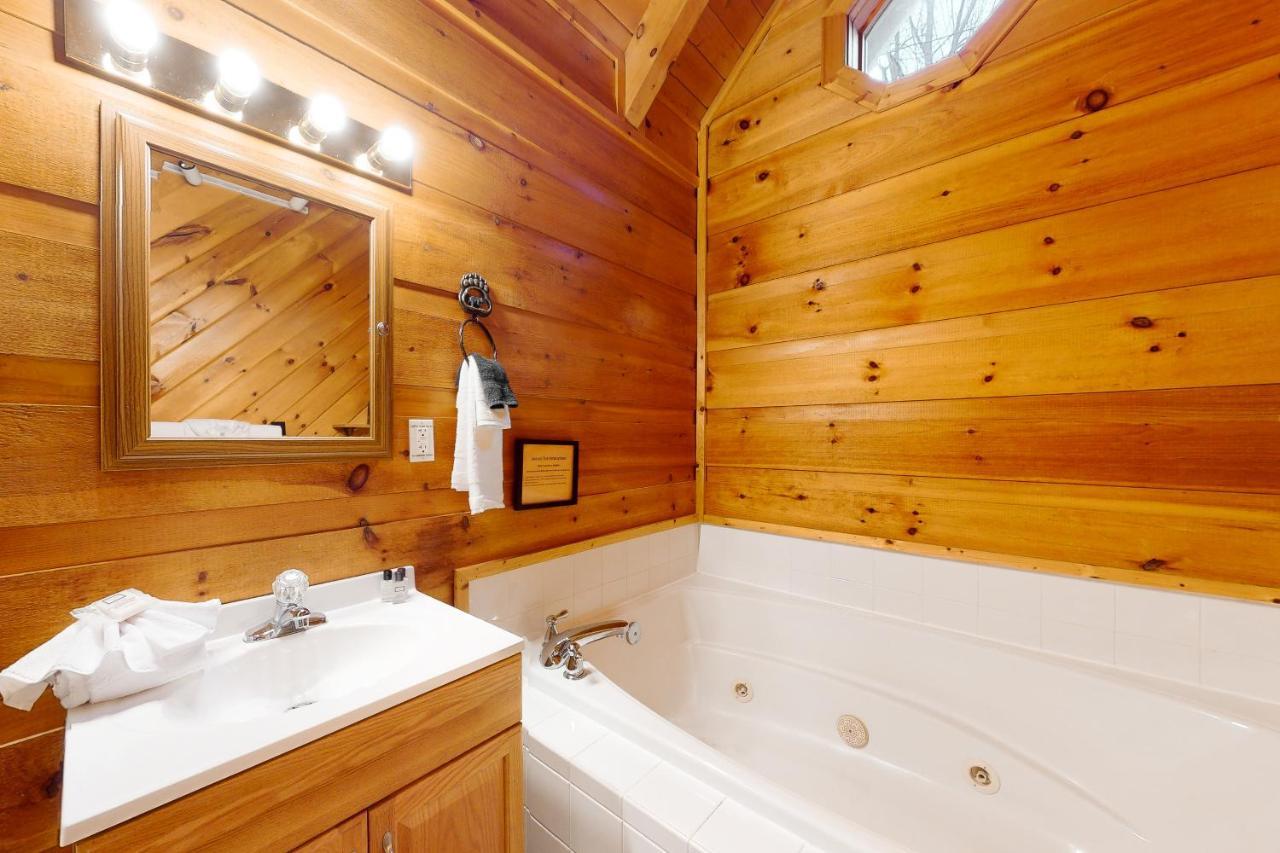 Misty Mountain Cabin Gatlinburg Dış mekan fotoğraf
